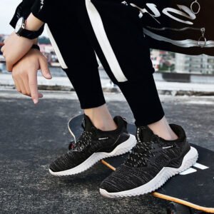 Lightweight Breathable Running Shoes for Students - Comfort & Performance