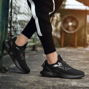 Lightweight Breathable Running Shoes for Students - Comfort & Performance