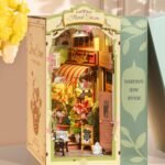 Rolife Floral Corner DIY Book Nook Shelf Insert Kit 3D Wooden Dollhouse For Gift TGB09
